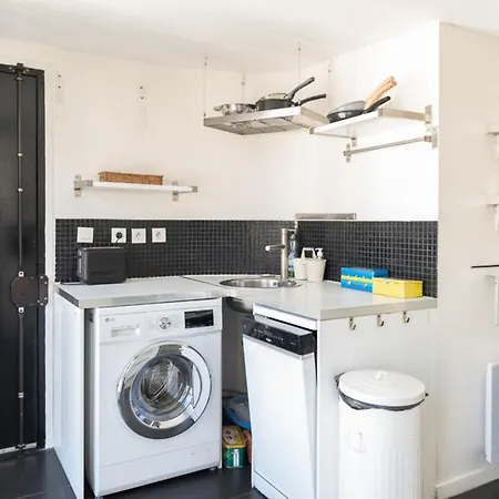 Bright 44m Near Canal Saint-martin *